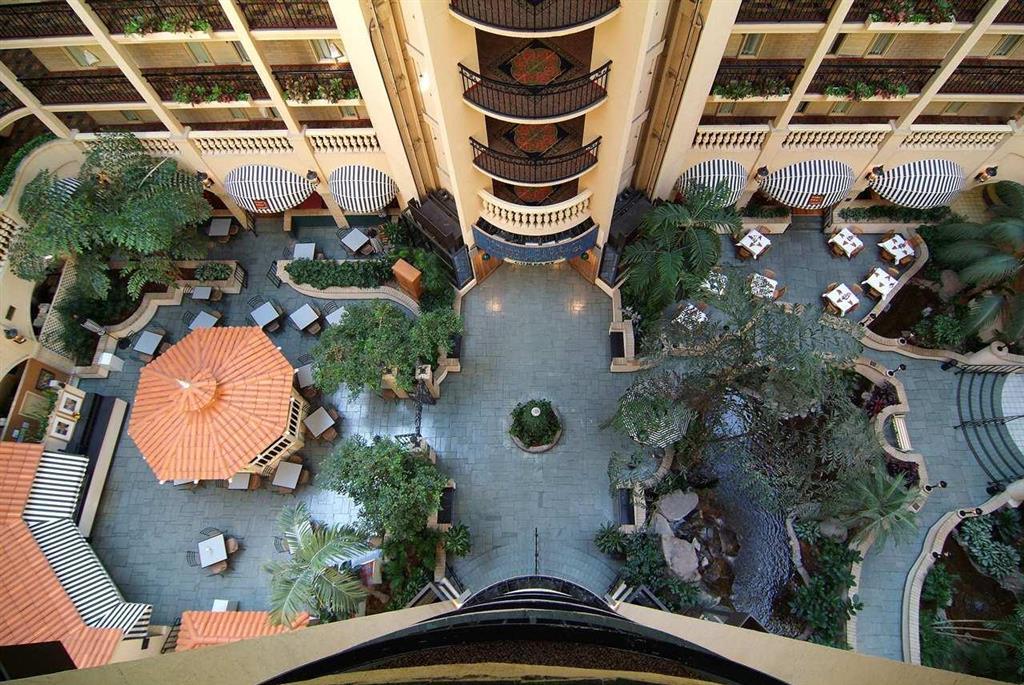 Embassy Suites Baton Rouge Interior foto